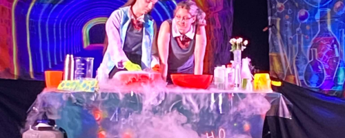 Spektakl teatralny o Szalonych Naukowcach
